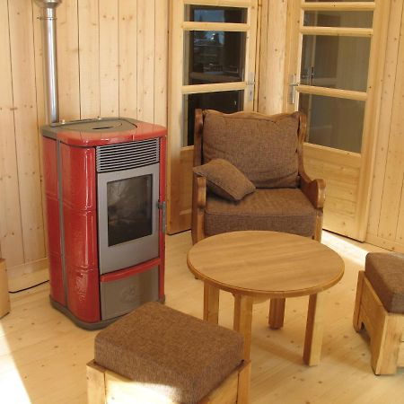 Les Loges Du Jura 4 Etoiles Daire Nanchez Dış mekan fotoğraf