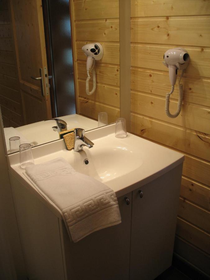Les Loges Du Jura 4 Etoiles Daire Nanchez Dış mekan fotoğraf